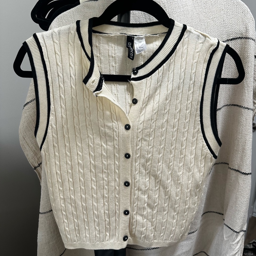 H&M Cream Knit Vest with Black Accents
